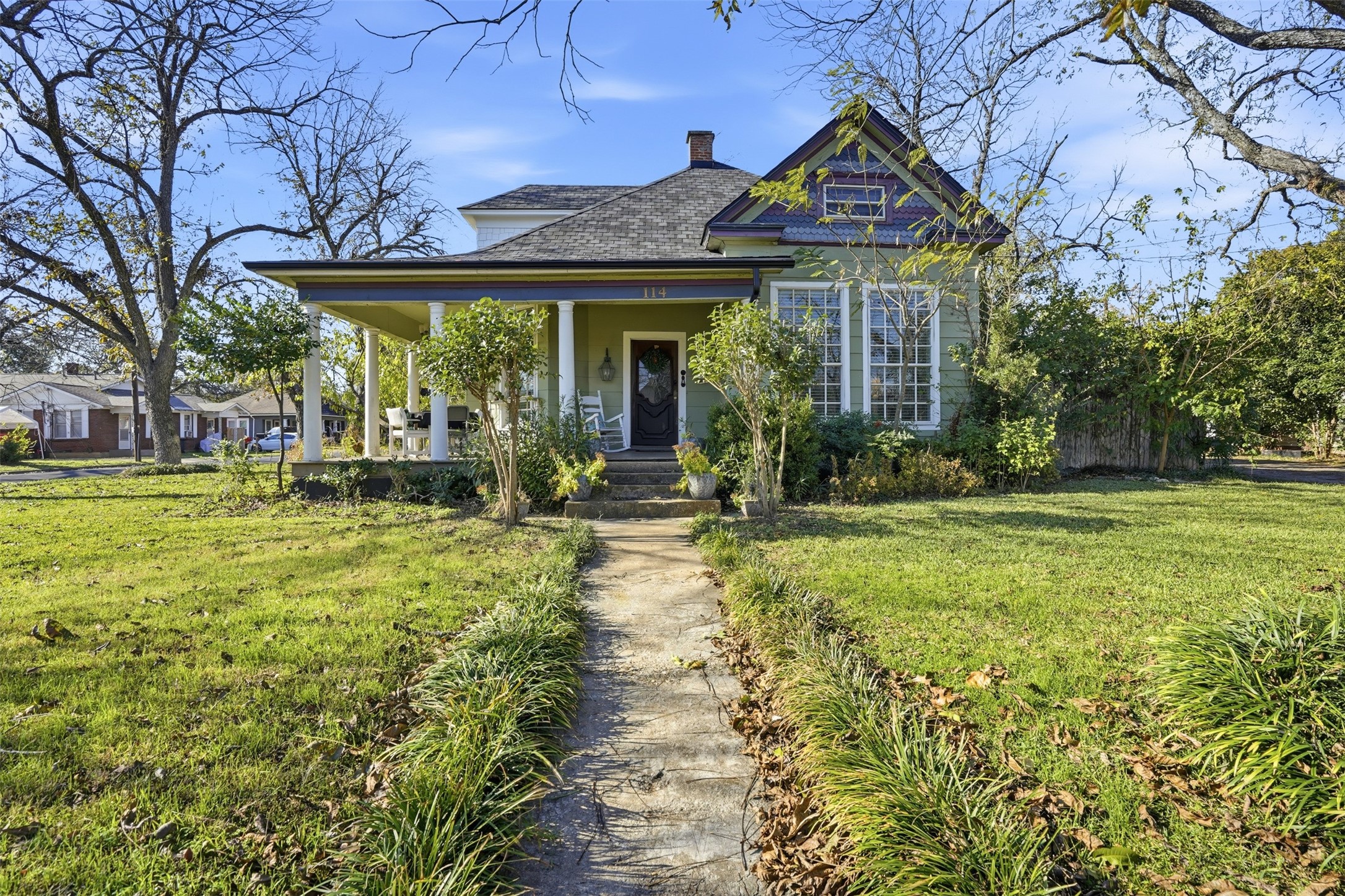 114 S Field Street Cleburne TX 76033
