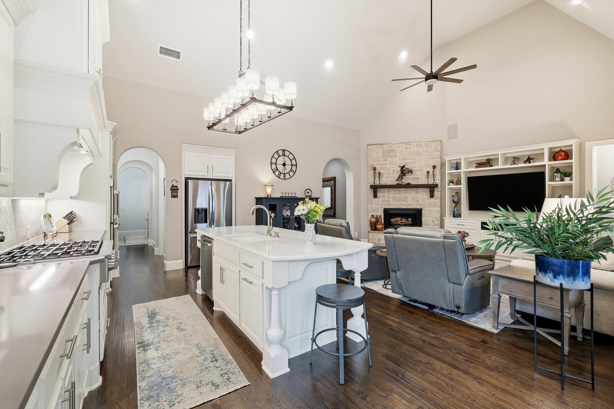 1321 Bluebell Avenue Lantana TX 76226