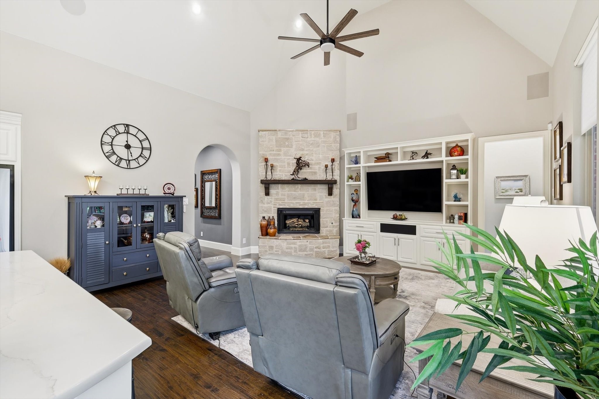1321 Bluebell Avenue Lantana TX 76226