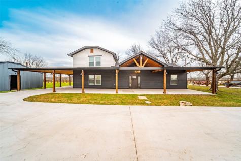 592 S Swanson Road Mineral Wells TX 76067
