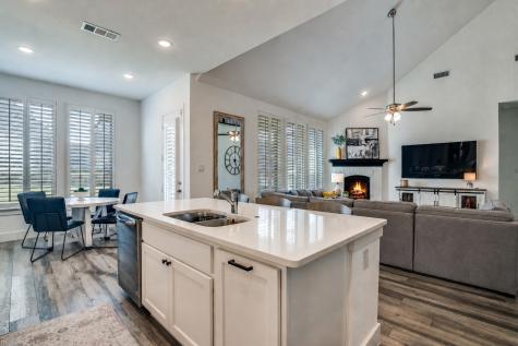 9812 Surveyor Road Little Elm TX 75068