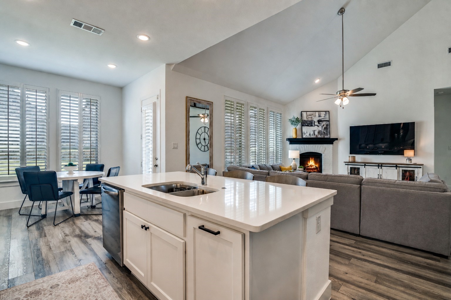 9812 Surveyor Road Little Elm TX 75068