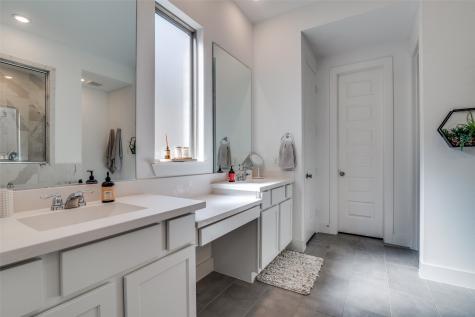 9812 Surveyor Road Little Elm TX 75068