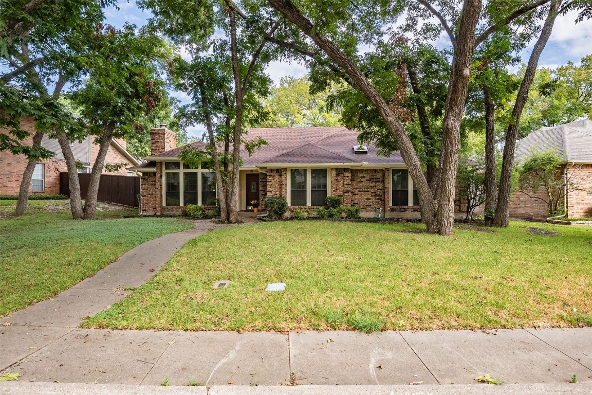 347 Meadowcreek Drive Duncanville TX 75137