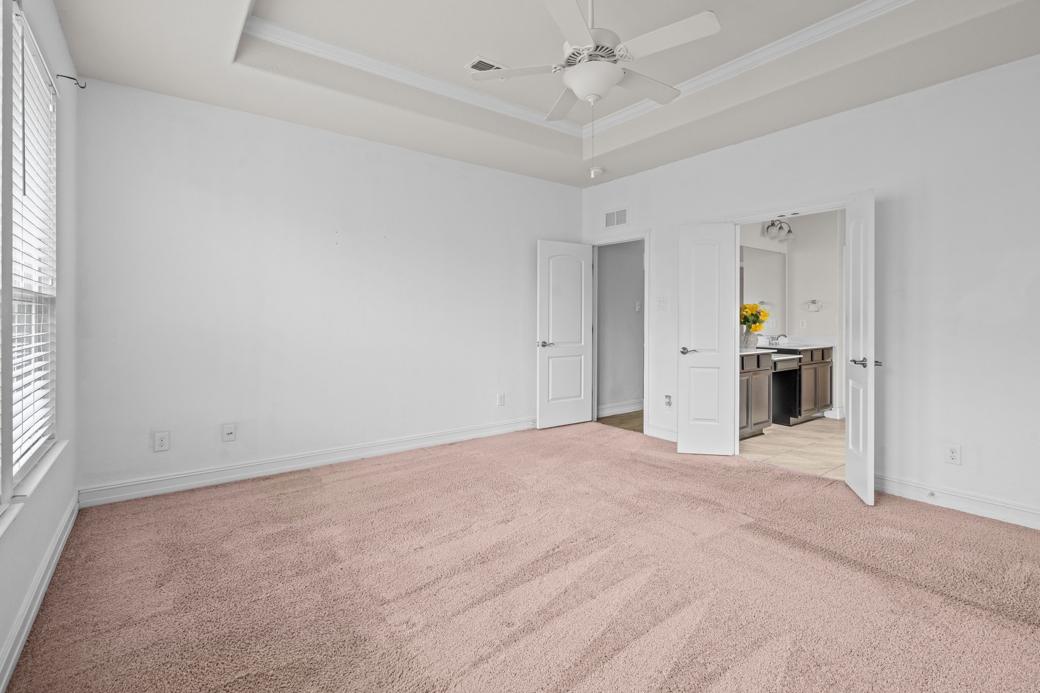 1929 Brahorn Lane Fort Worth TX 76131