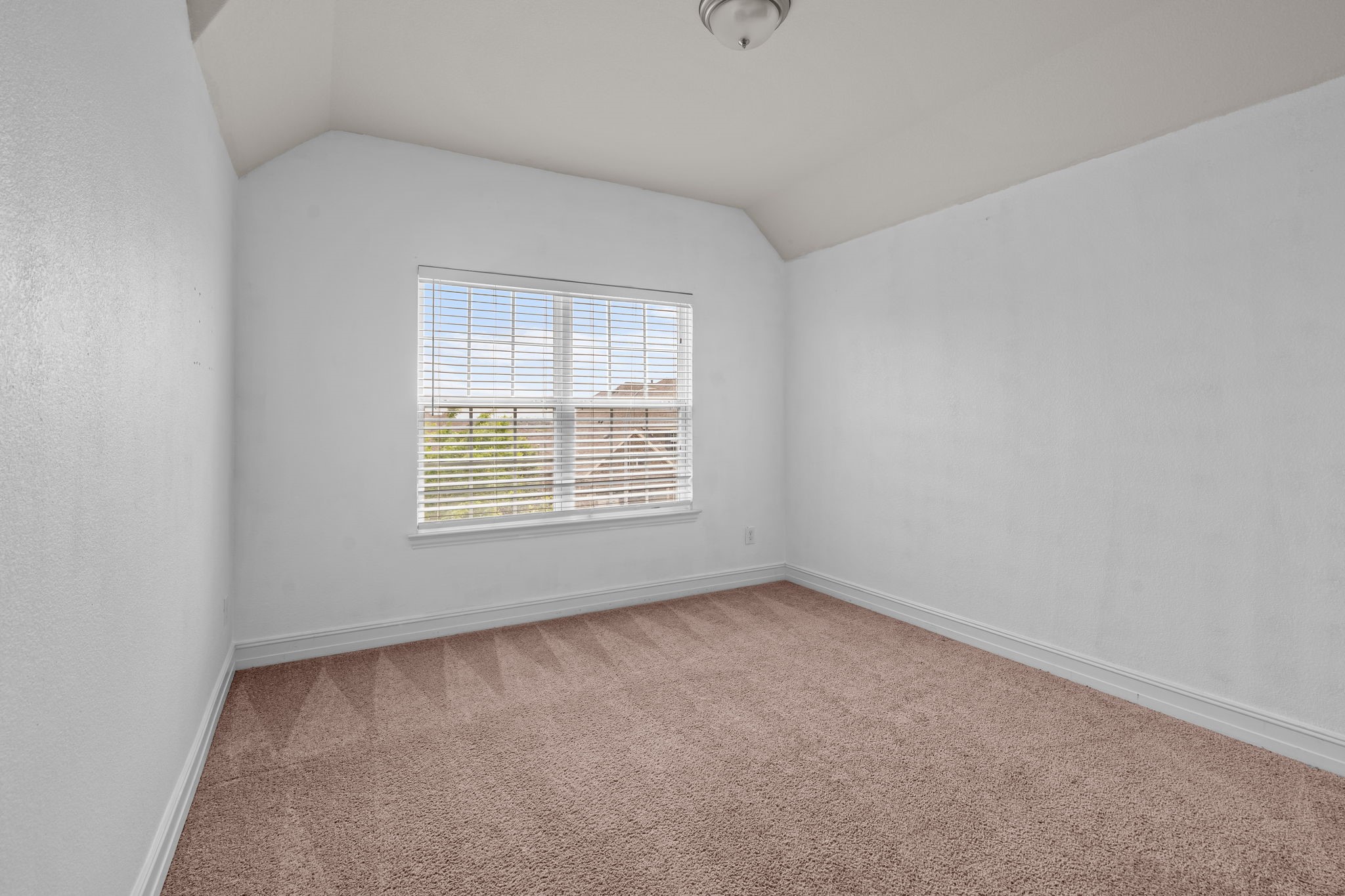 1929 Brahorn Lane Fort Worth TX 76131