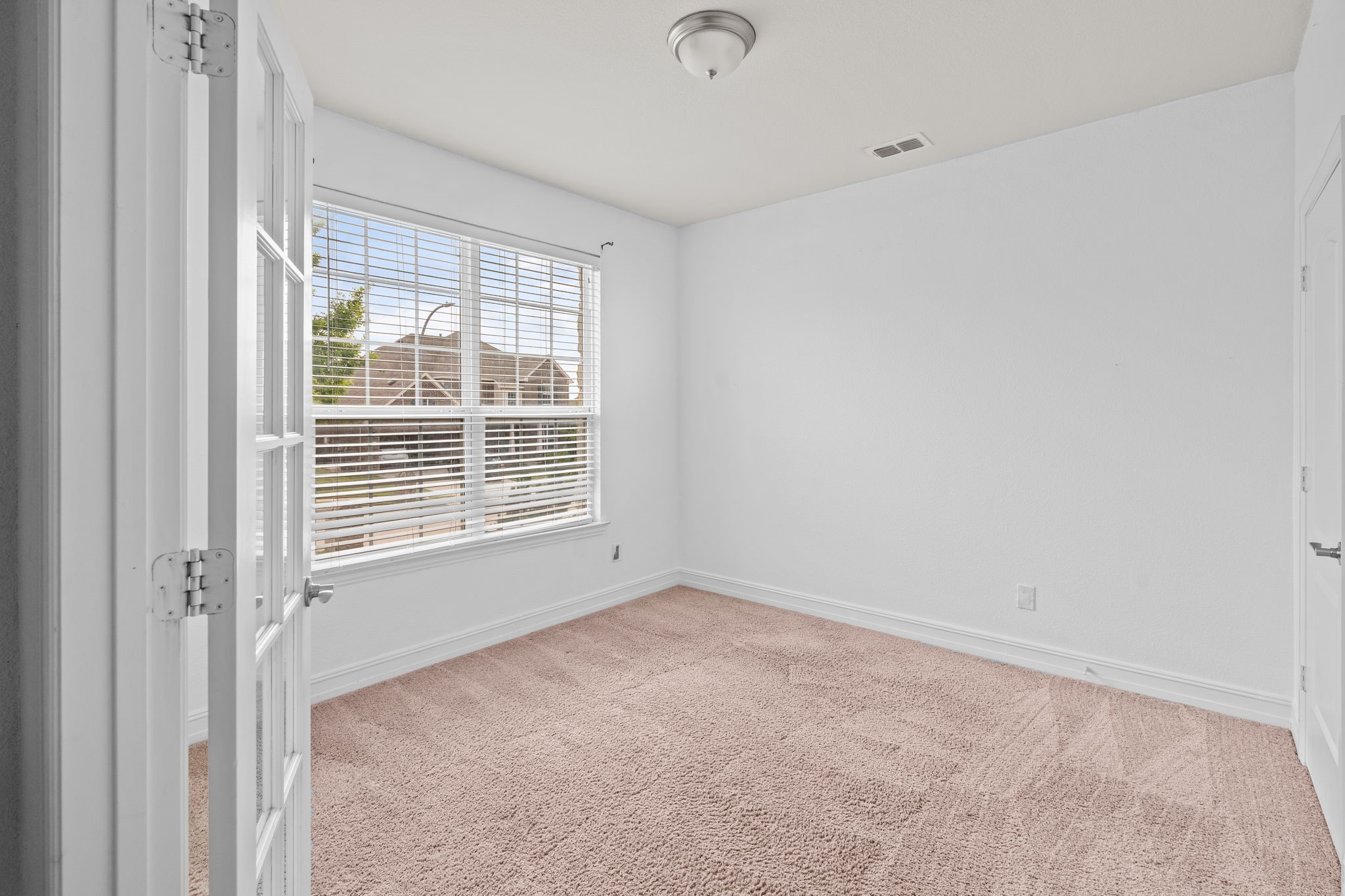 1929 Brahorn Lane Fort Worth TX 76131