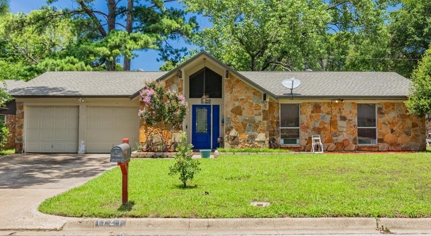 1721 Princeton Drive Arlington TX 76015