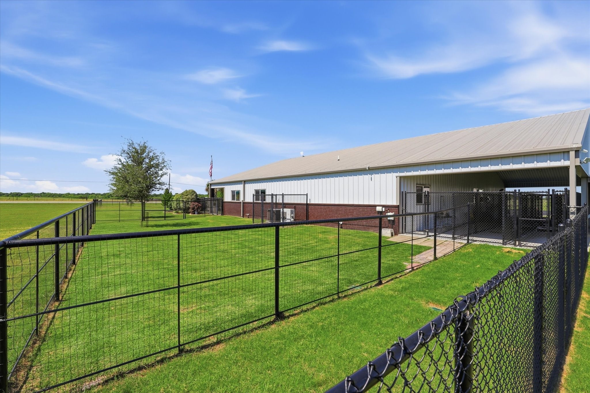 3741 E Highway 34 Ennis TX 75119