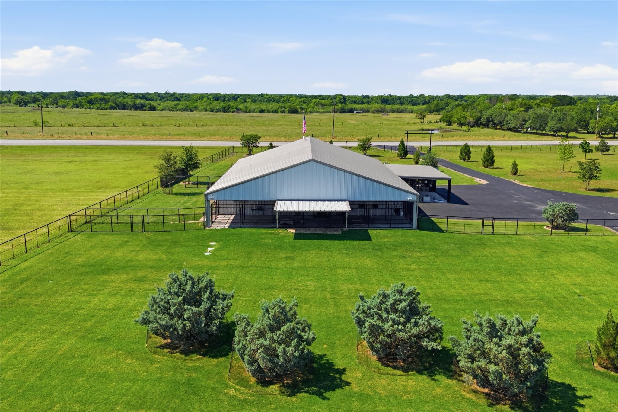 3741 E Highway 34 Ennis TX 75119