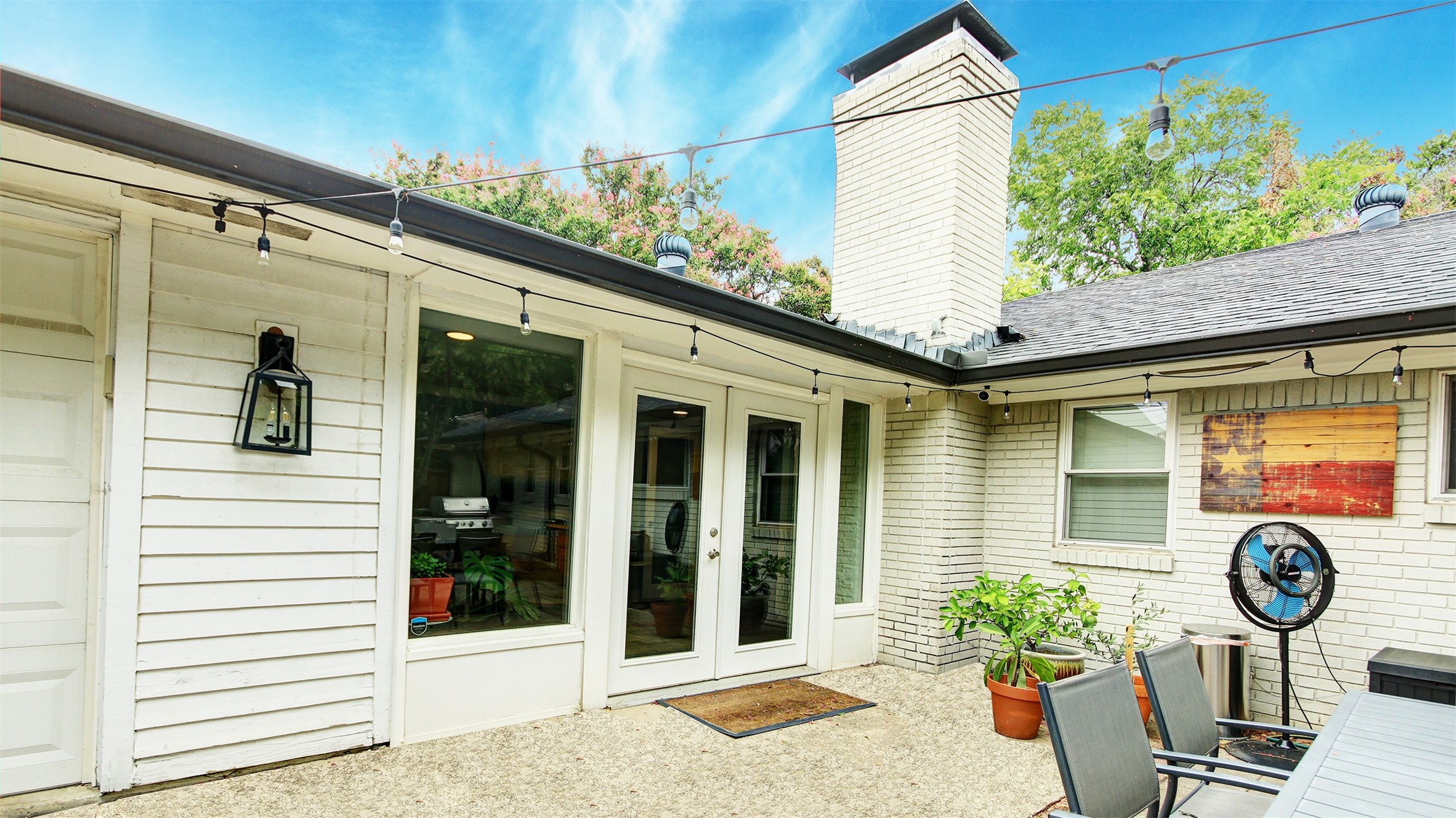 3230 Camelot Drive Dallas TX 75229