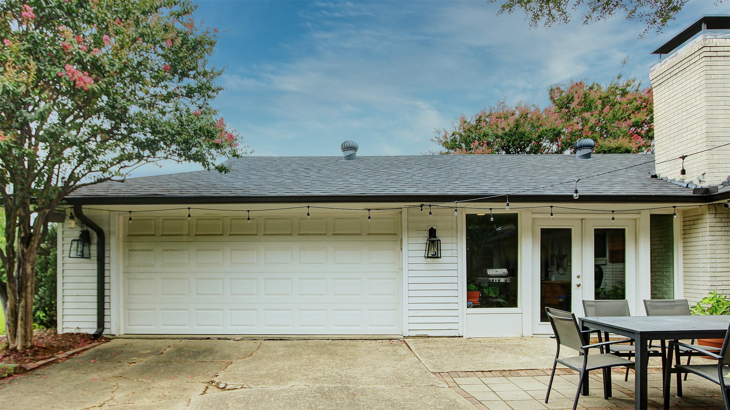 3230 Camelot Drive Dallas TX 75229