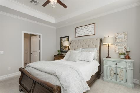 944 Memorial Drive Little Elm TX 76227