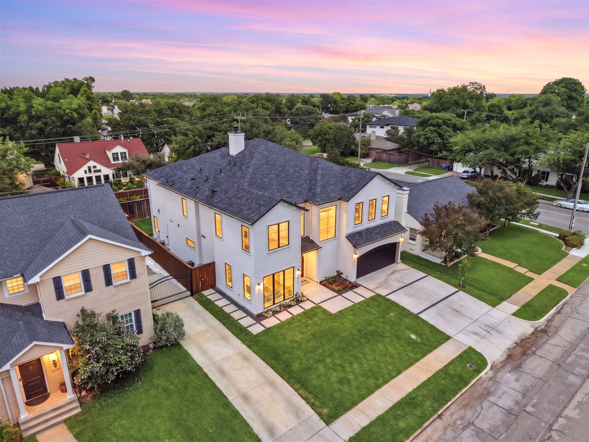 6055 Ellsworth Avenue Dallas TX 75206