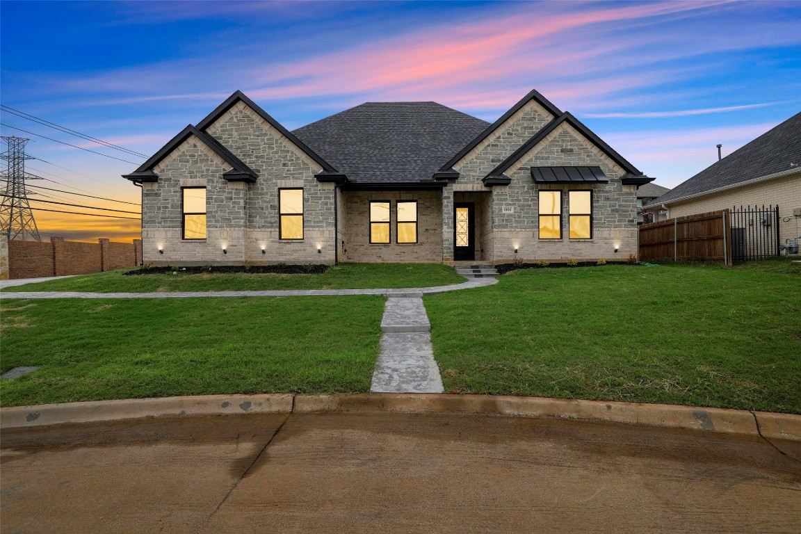 1101 Blakey Court Hurst TX 76053