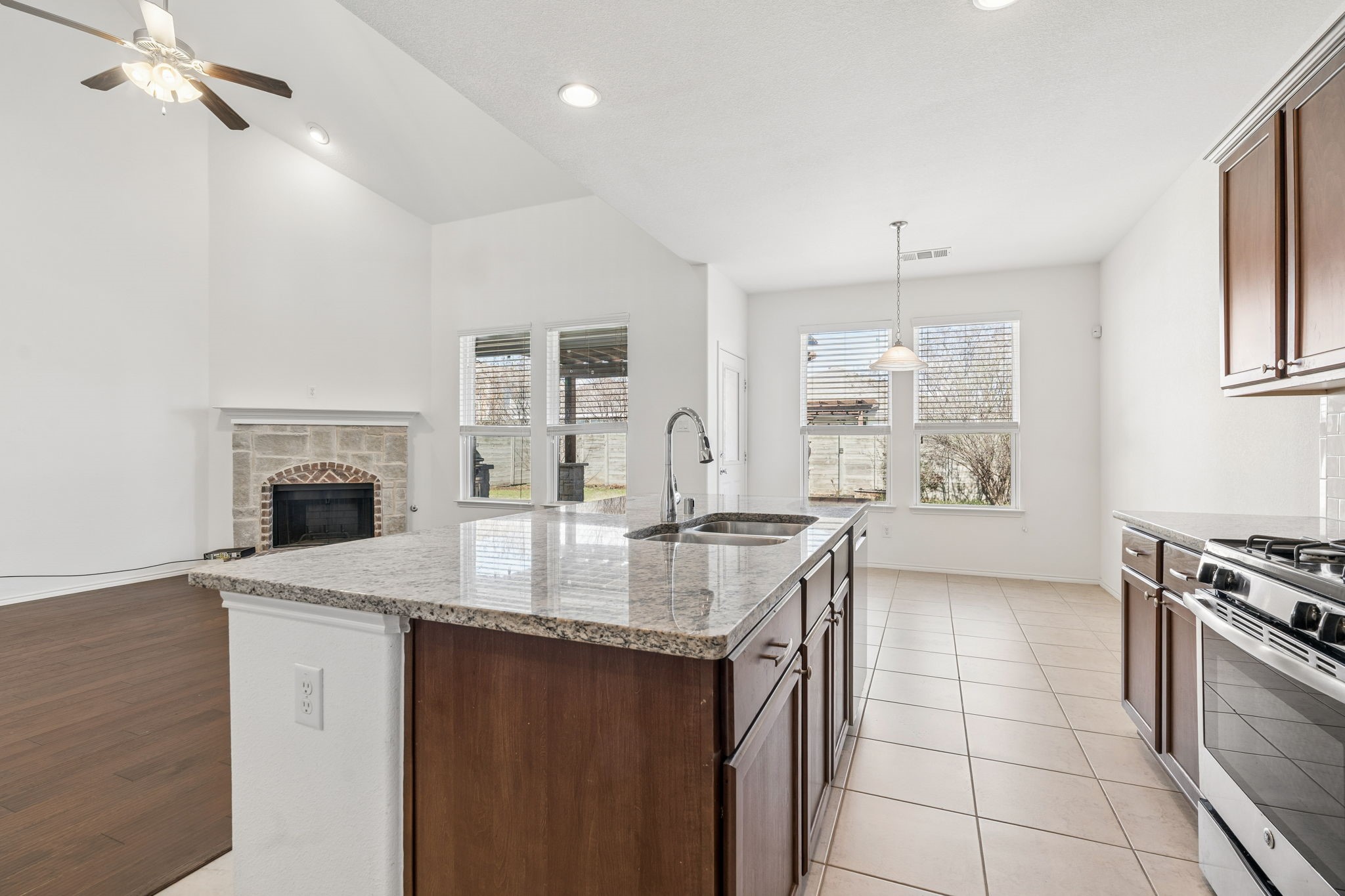 1808 Kaiser Cove Argyle TX 76226