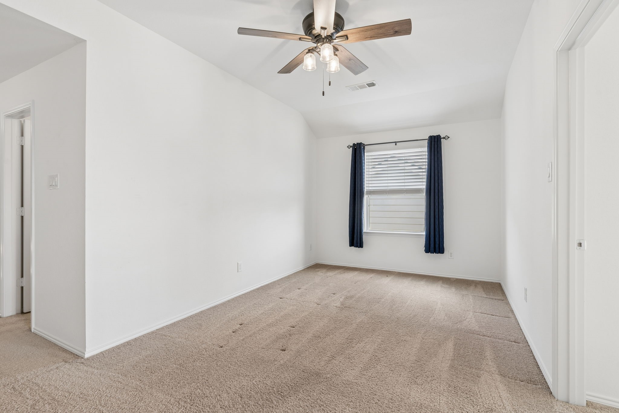 1808 Kaiser Cove Argyle TX 76226