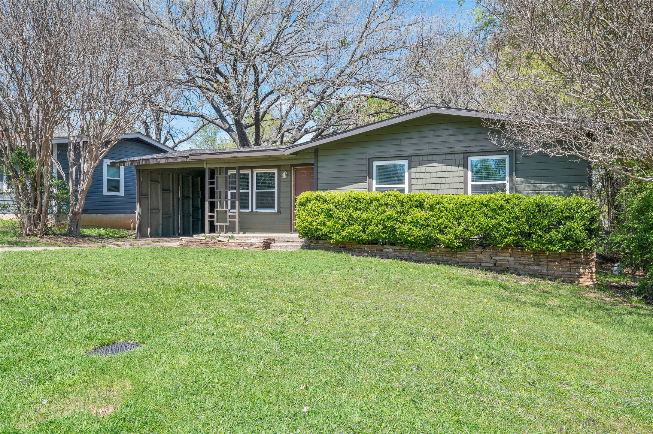 1725 Meadowlark Lane Denison TX 75020