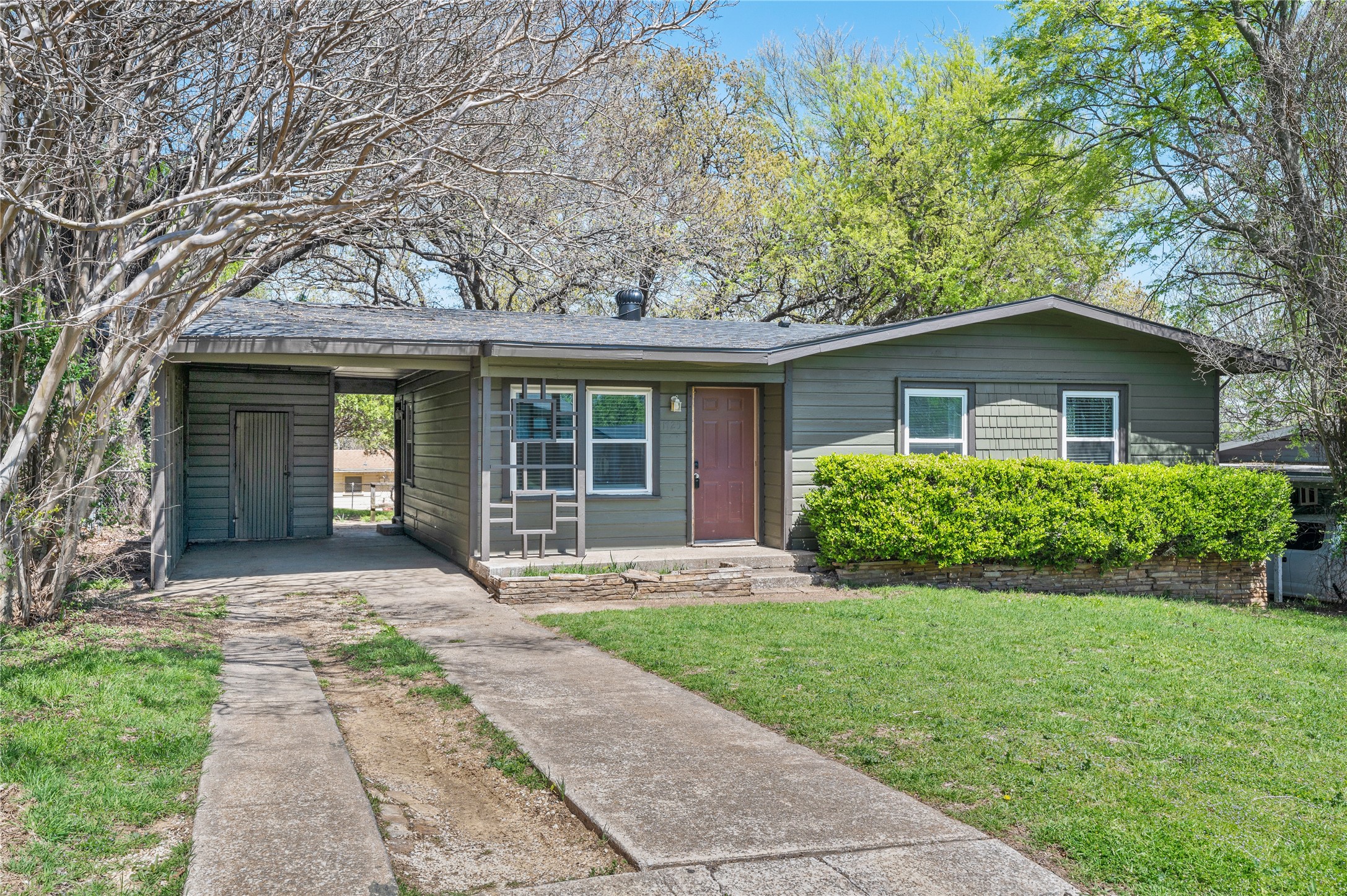 1725 Meadowlark Lane Denison TX 75020