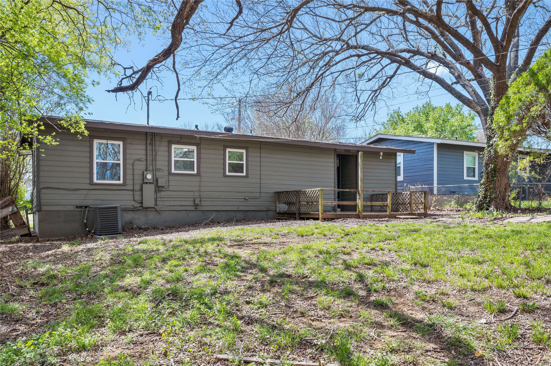 1725 Meadowlark Lane Denison TX 75020
