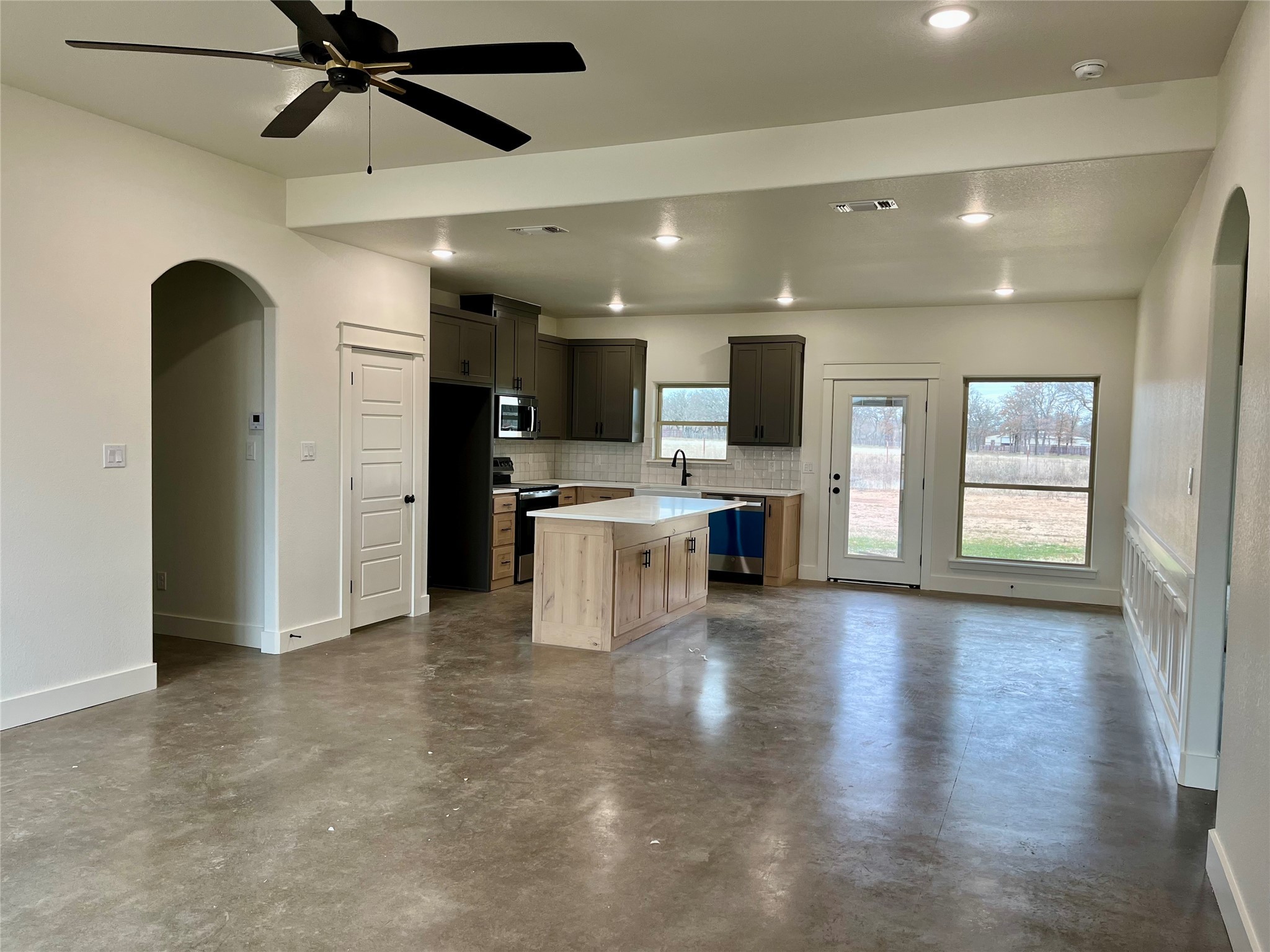 300 Rita Ridge Court Millsap TX 76066