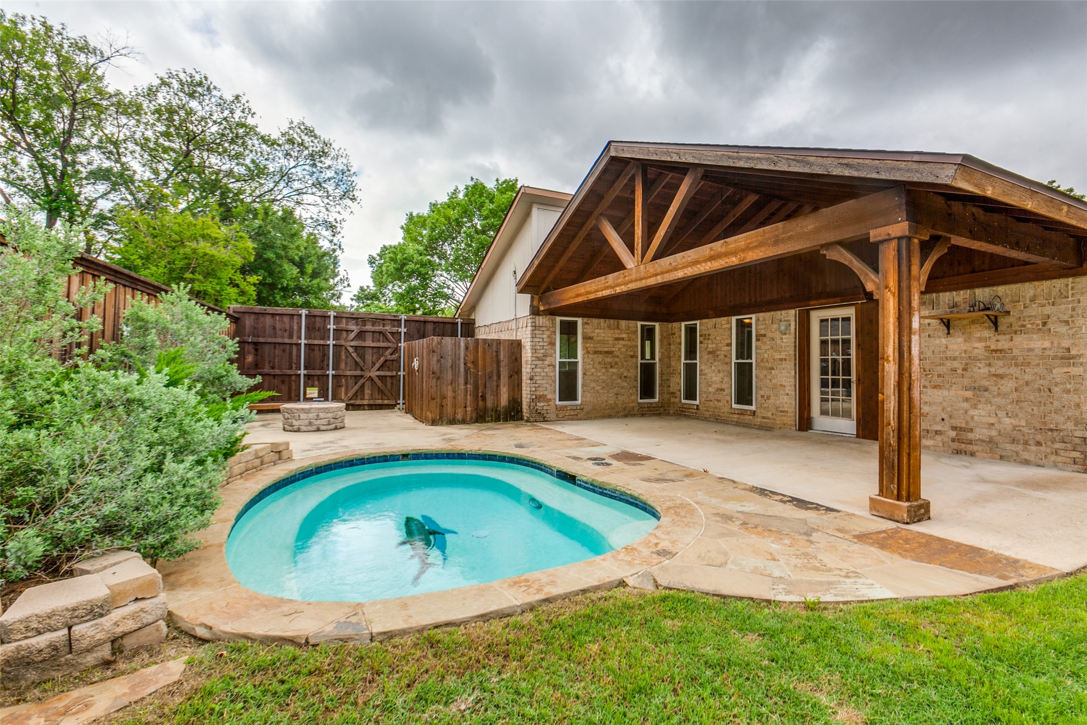 18731 Platte River Way Dallas TX 75287