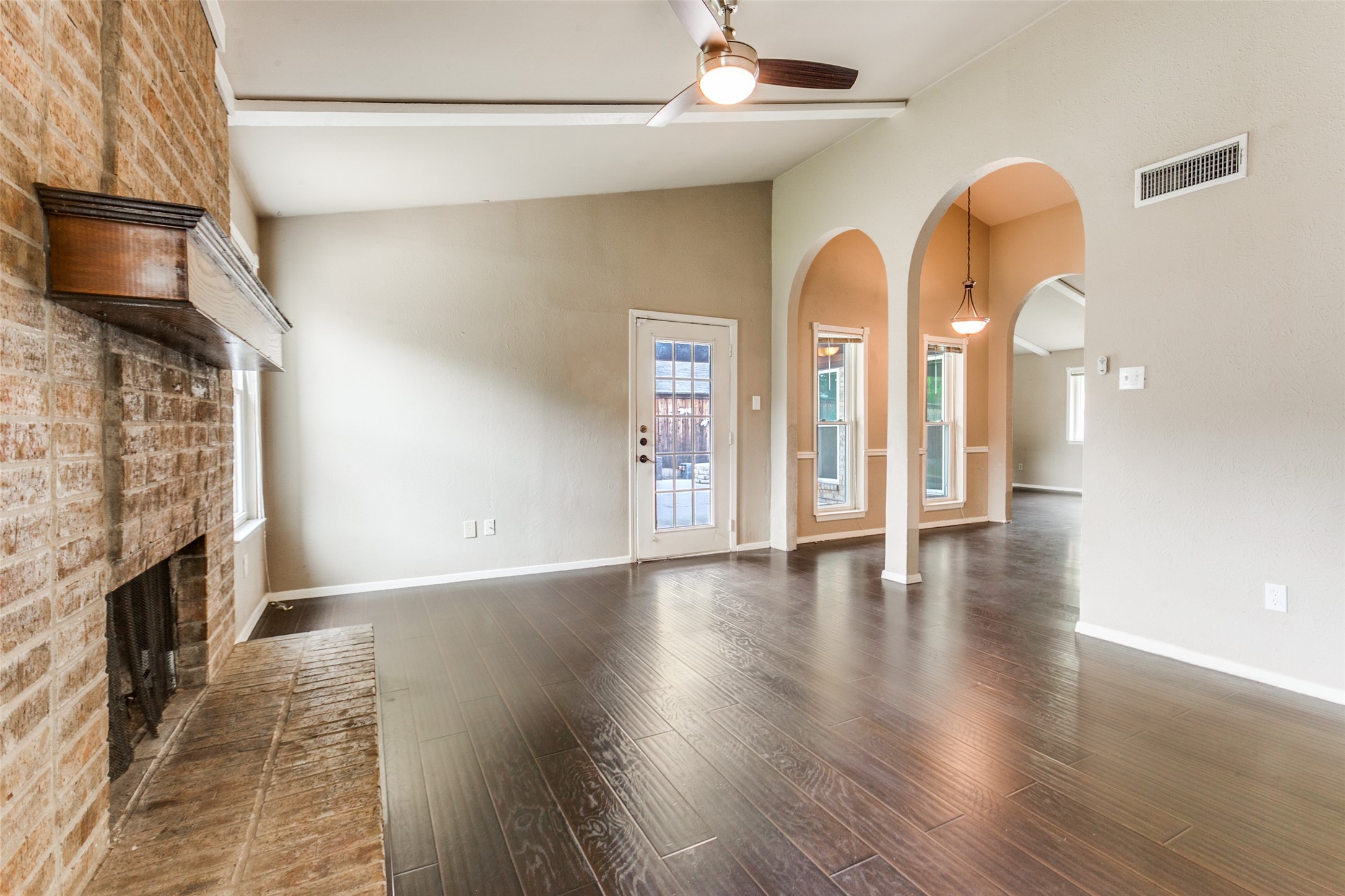 18731 Platte River Way Dallas TX 75287