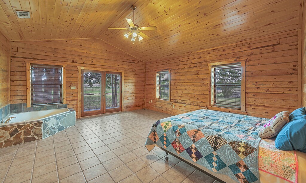 8606 Fm 219 Clifton TX 76634
