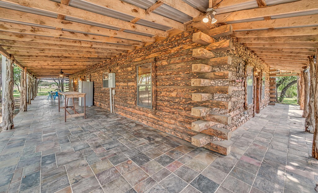 8606 Fm 219 Clifton TX 76634