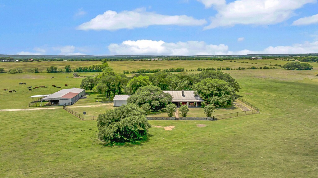 8606 Fm 219 Clifton TX 76634