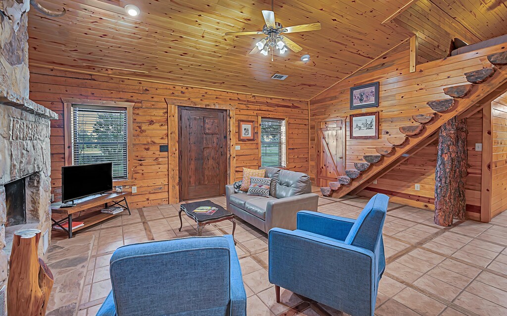 8606 Fm 219 Clifton TX 76634