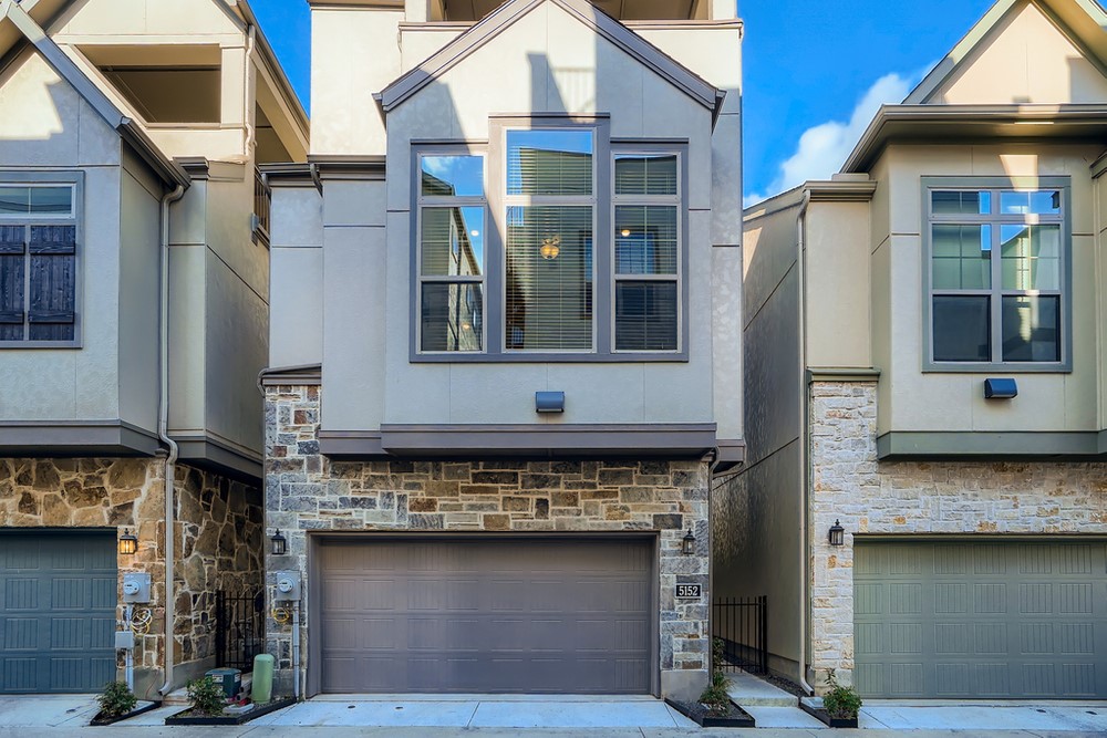 5152 Brickellia Drive Dallas TX 75209