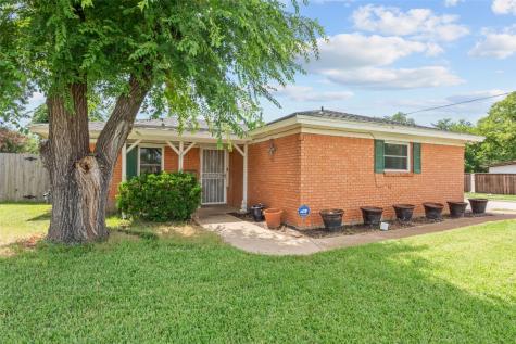 2713 Elm Park Richland Hills TX 76118