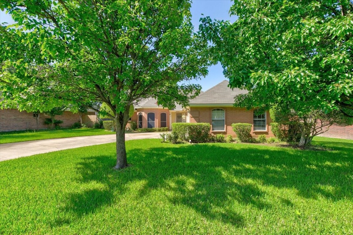 8920 Ashcraft Drive North Richland Hills TX 76182