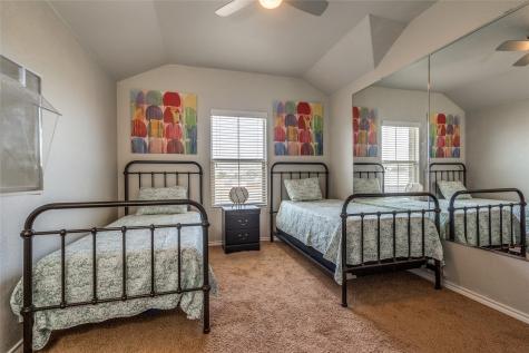 400 Cameron Hill Point Fort Worth TX 76134