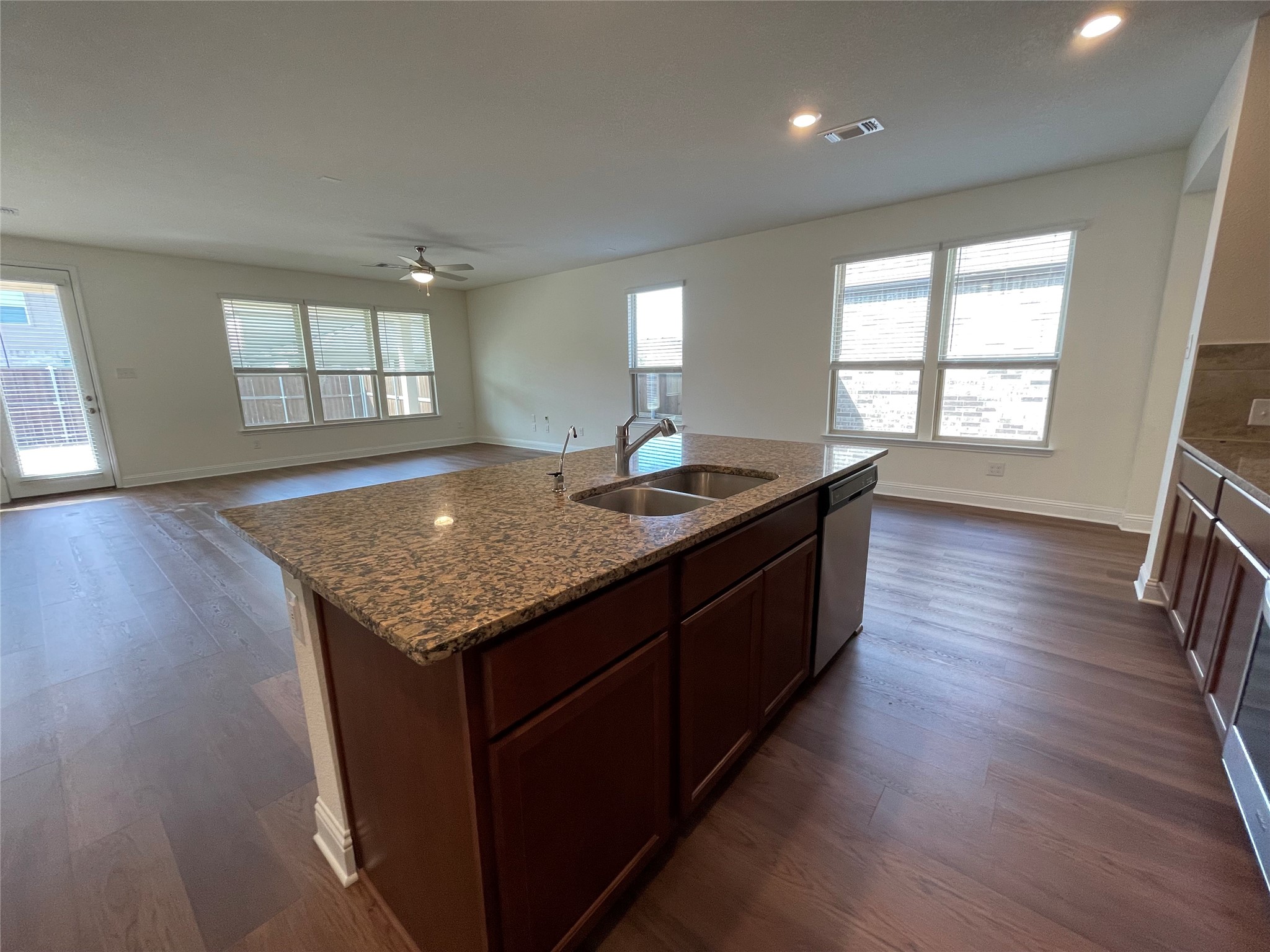 920 Waggoner Drive Aubrey TX 76227