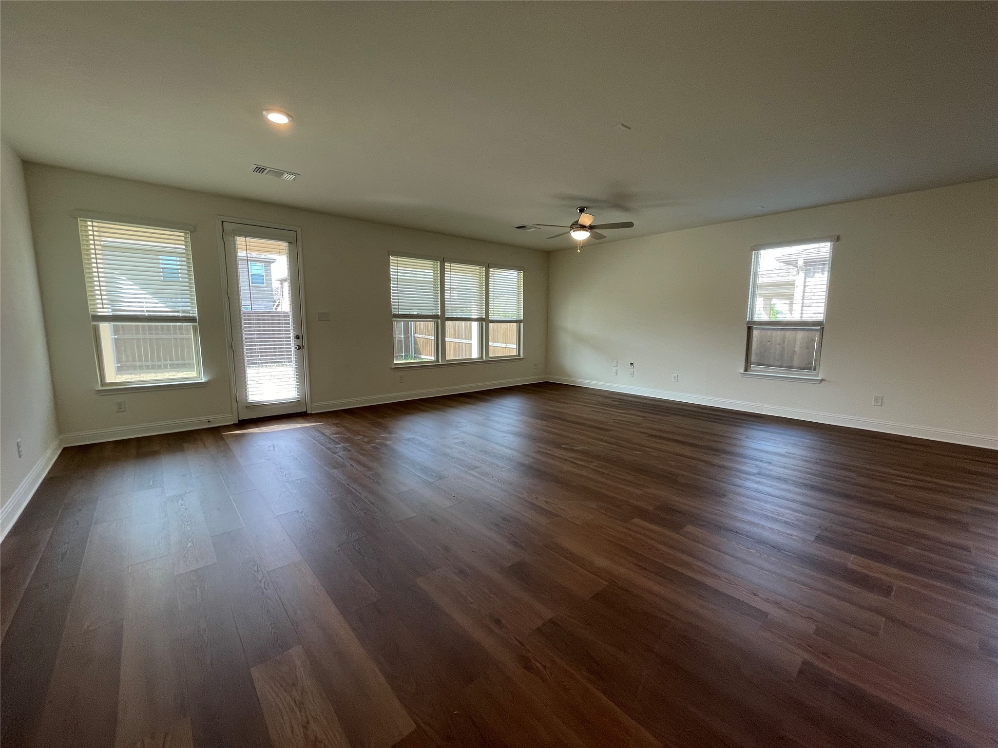 920 Waggoner Drive Aubrey TX 76227