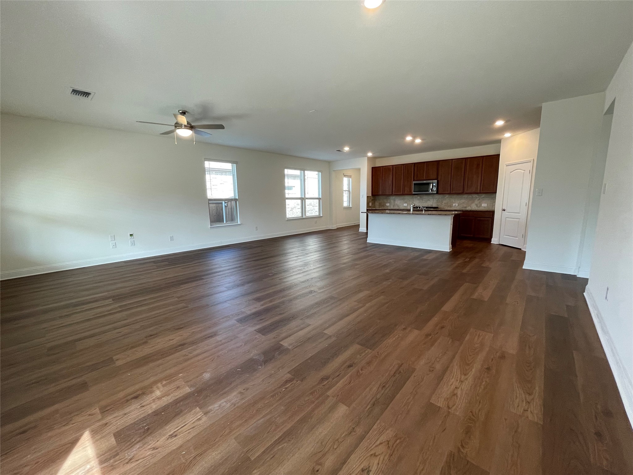 920 Waggoner Drive Aubrey TX 76227