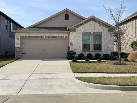 920 Waggoner Drive Aubrey TX 76227