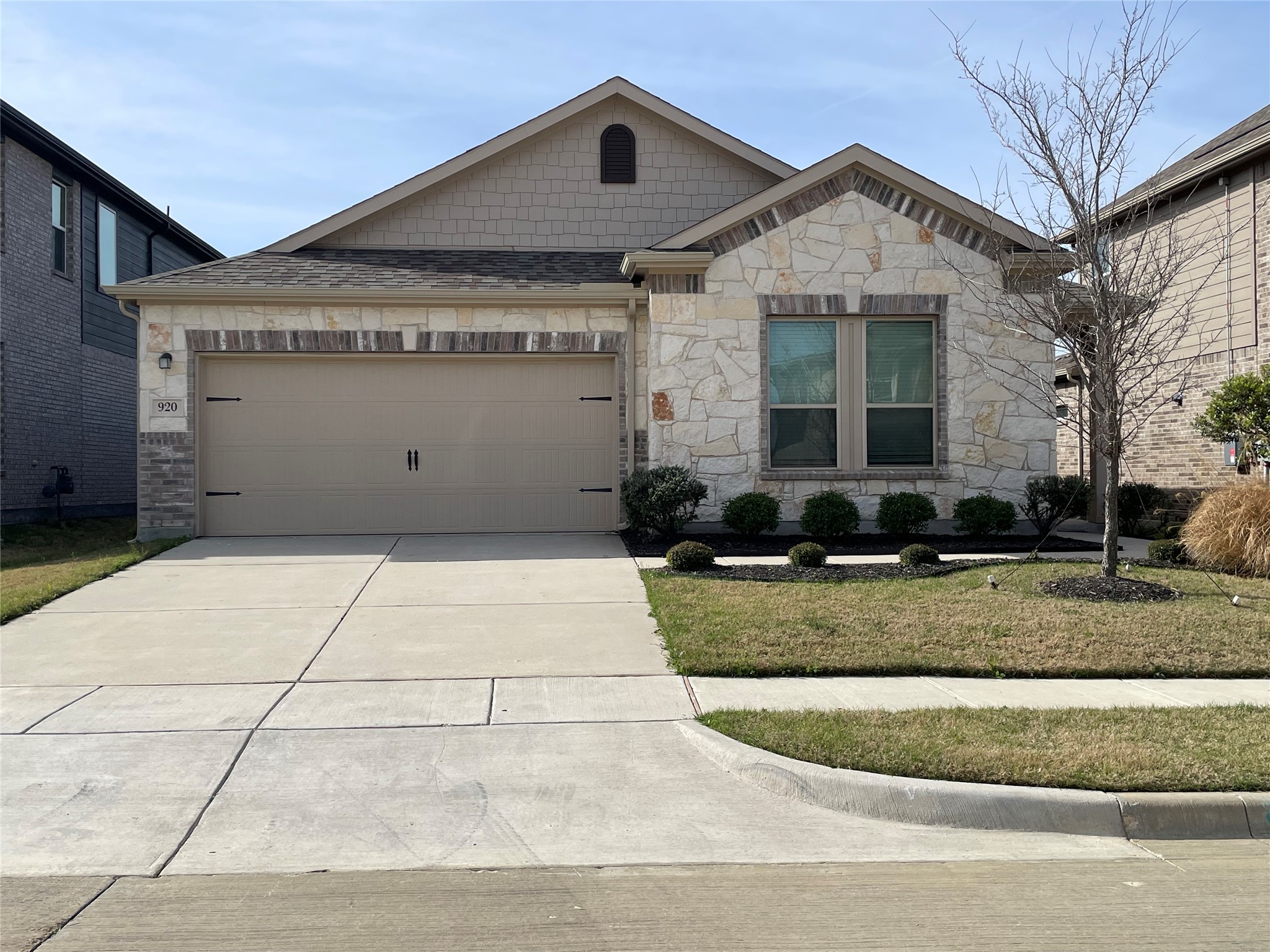 920 Waggoner Drive Aubrey TX 76227