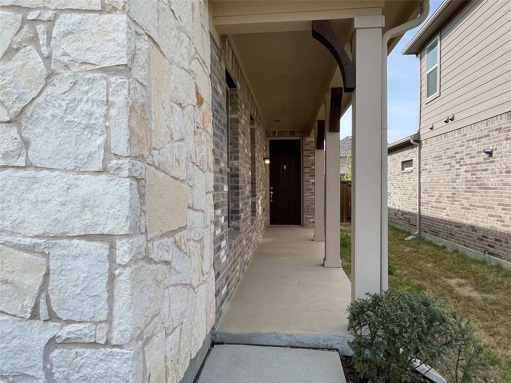 920 Waggoner Drive Aubrey TX 76227