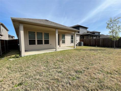 920 Waggoner Drive Aubrey TX 76227