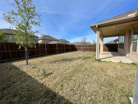 920 Waggoner Drive Aubrey TX 76227