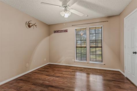 9510 S State Highway 34 Scurry TX 75158
