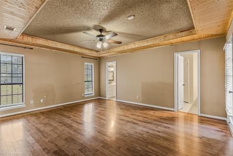 9510 S State Highway 34 Scurry TX 75158