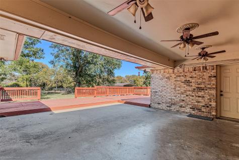 9510 S State Highway 34 Scurry TX 75158
