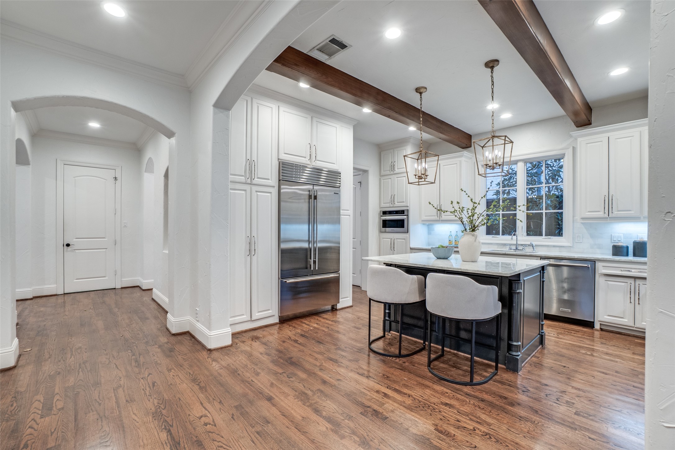 4900 W Stanford Avenue Dallas TX 75209