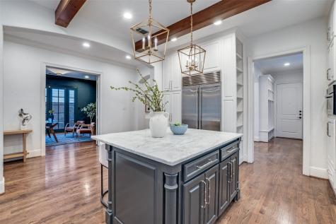 4900 W Stanford Avenue Dallas TX 75209