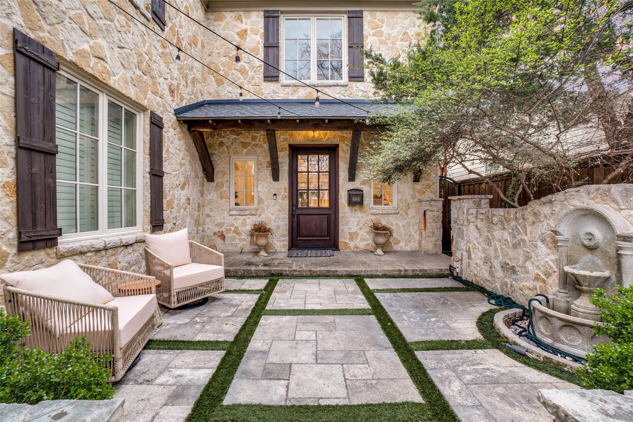 4900 W Stanford Avenue Dallas TX 75209
