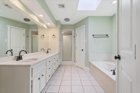 10025 Forest View Drive Woodway TX 76712